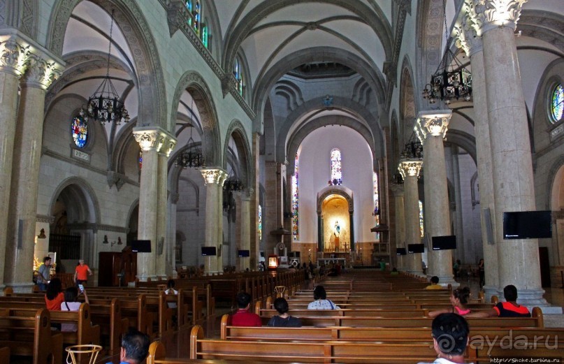 Альбом отзыва "Восставший из руин. Кафедральный собор Манилы"